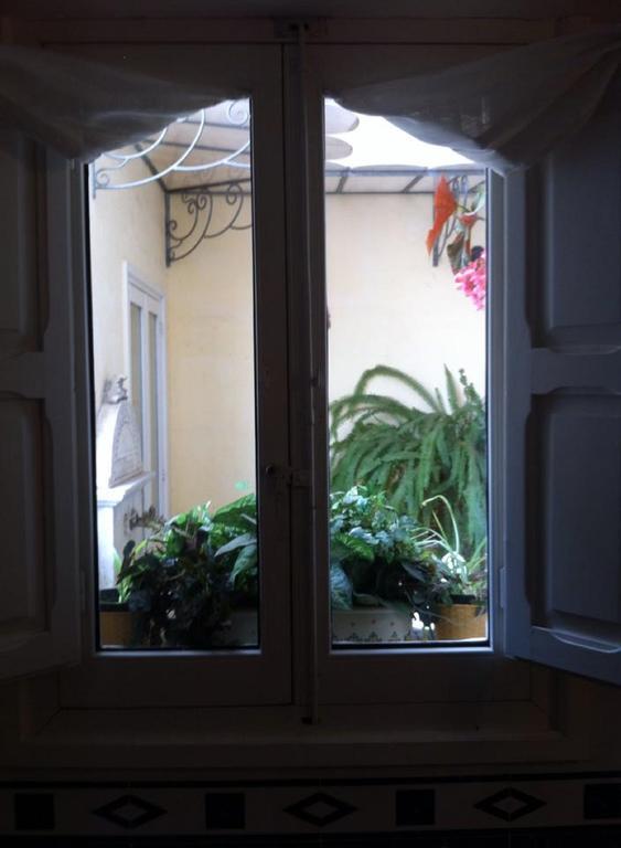 Della Lupa Guest house *