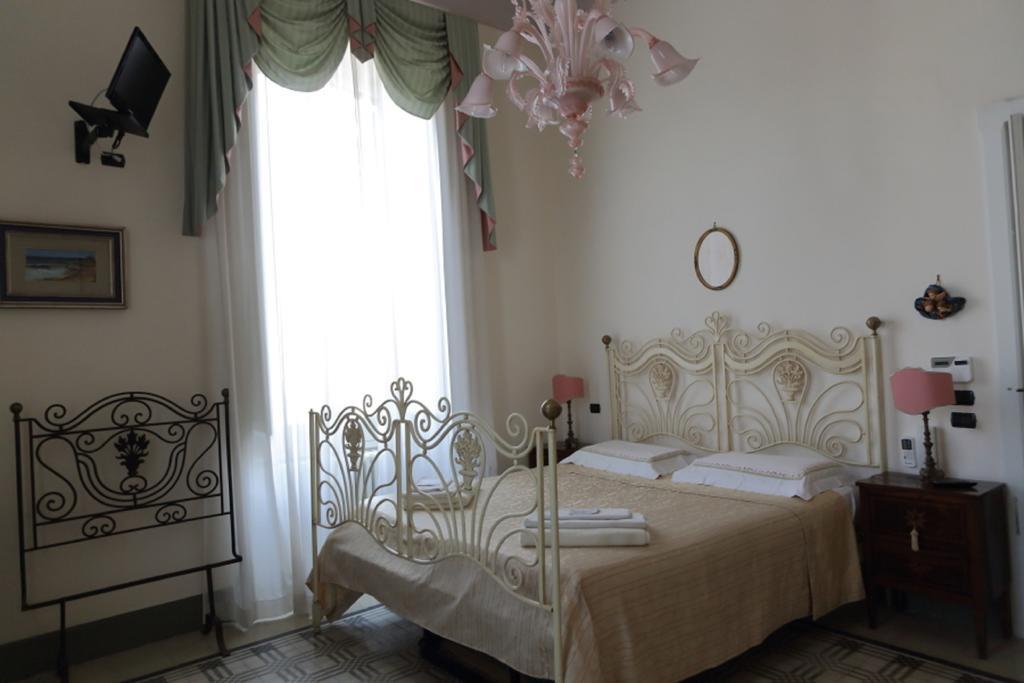 Della Lupa Guest house *